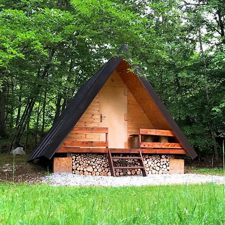 Glamping Krn خيمة فخمة كوباريد
